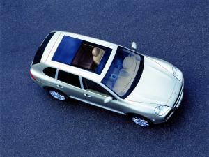 Porsche Cayenne Turbo with Panorama Roof 2004 года